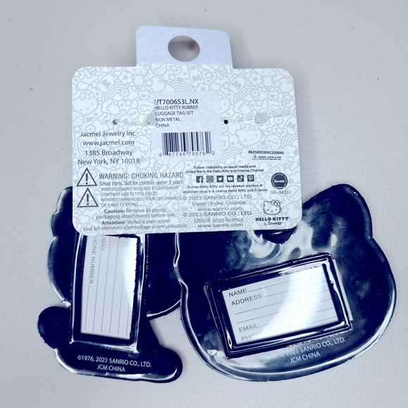 Hello Kitty Luggage Tags - Set of 2 - Picture 4 of 4